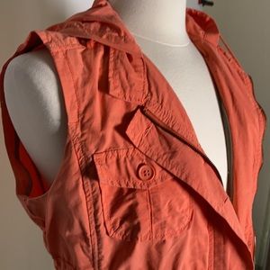 CARIBBEAN JOE | Orange utility vest with hood